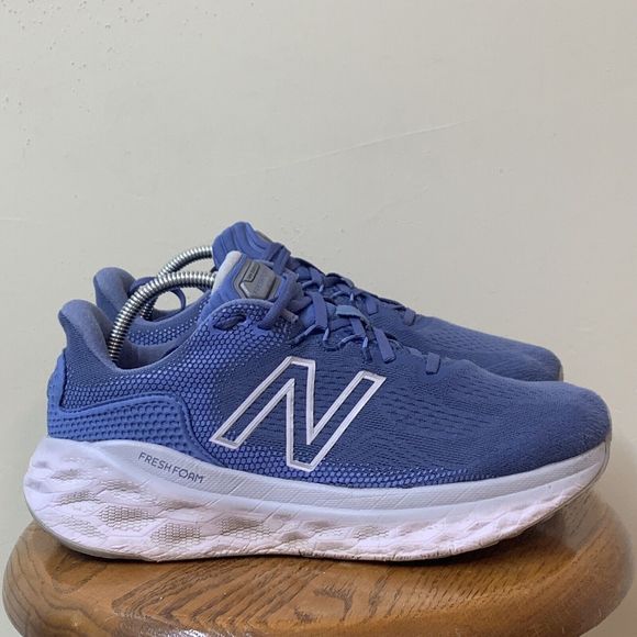 New Balance Fresh Foam More V3 Womens 10.5D Running Shoes Night Sky Blue WMORNA3 - Picture 1 of 8